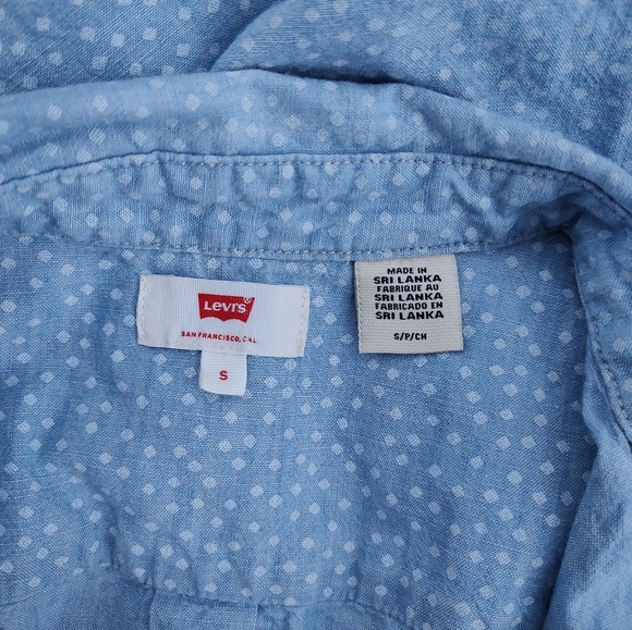 Vintage 90's Levi's Women's Sleeveless Button Up Blue Polka Dot Shirt Size Small - Picture 9 of 9